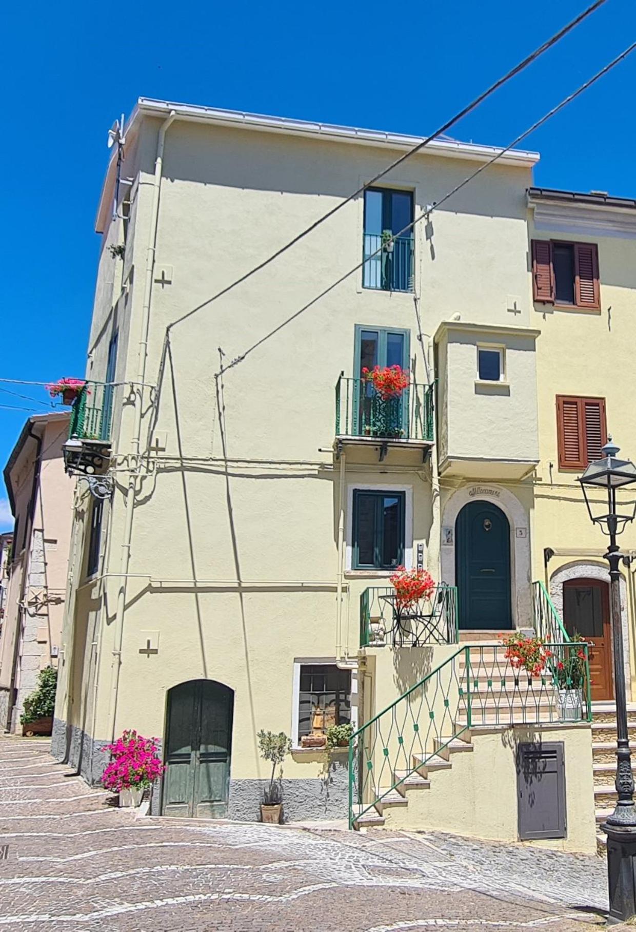 Il Campanile Hotel Santa Maria del Molise Kültér fotó